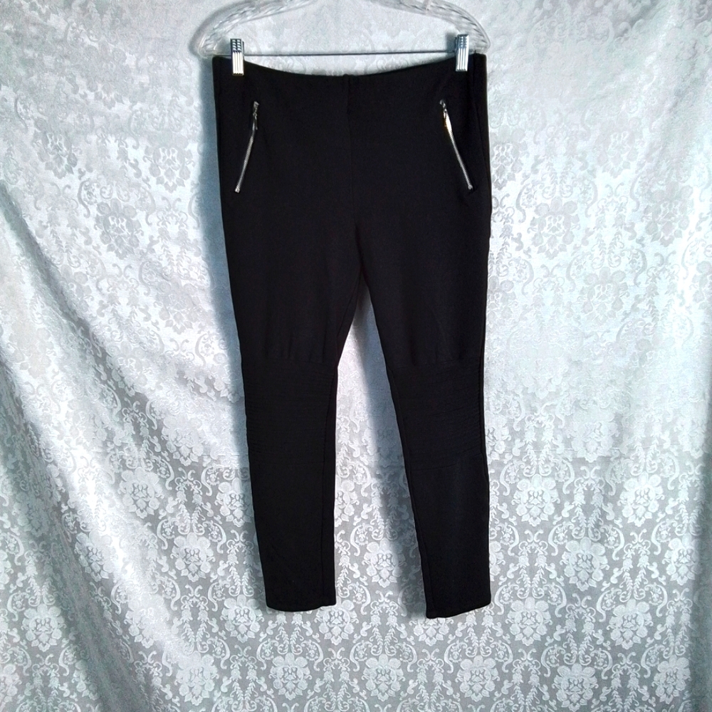 Almost Famous black with 2 silver zipper detail stretchy Moto pants XL